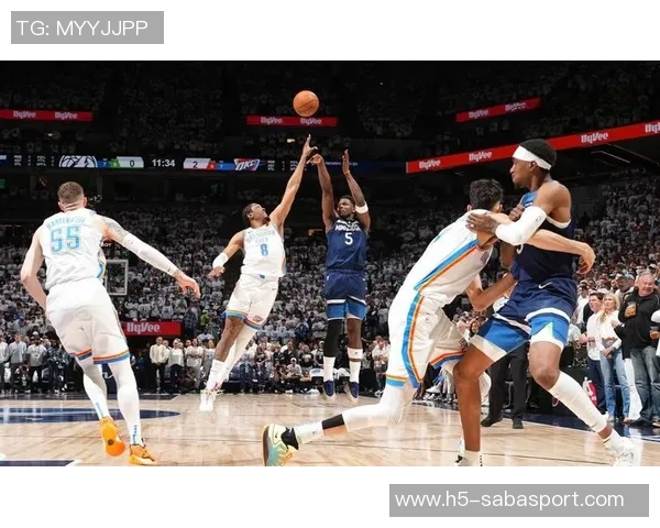 森林狼全队三分火力全开43投22中命中率高达511