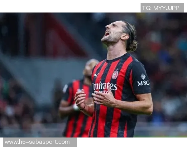 意媒报道拉比奥特周二重返AC米兰合练有望出战激烈米兰德比